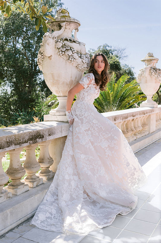 Monique Lhuillier Antoinette