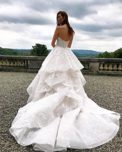 Monique Lhuillier Everest
